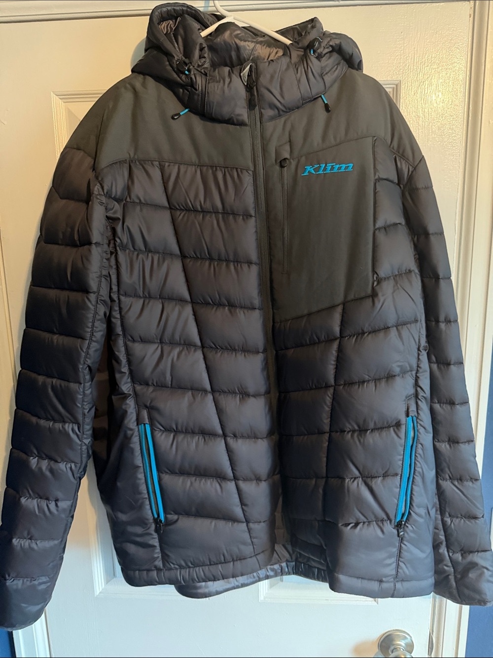Klim Men's Hooded Puffer Jacket in Dark Gray with Teal Accents